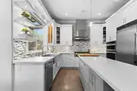 2768 162A STREET - thumbnail 11