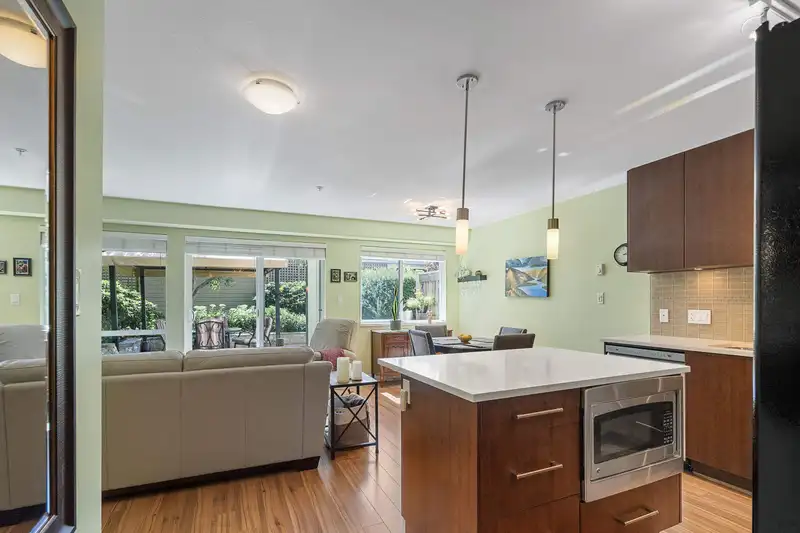 261 15850 26 AVENUE - photo 4 of 37