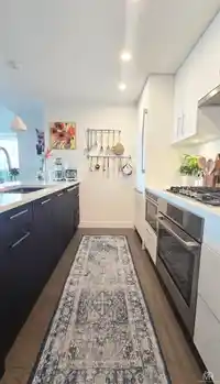 908 1588 JOHNSTON ROAD - thumbnail 6