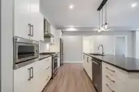 210 15436 31 AVENUE - thumbnail 6