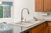 13676 18A AVENUE - thumbnail 17