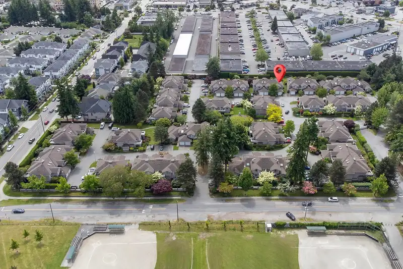 152 15550 26TH AVENUE - photo 2 of 29