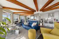 306 1420 JOHNSTON ROAD - thumbnail 15