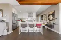 306 1420 JOHNSTON ROAD - thumbnail 10