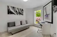 502 15015 VICTORIA AVENUE - thumbnail 15
