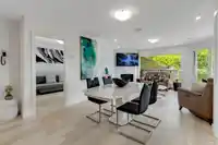502 15015 VICTORIA AVENUE - thumbnail 8