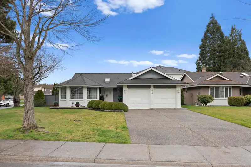 1848 140A STREET - photo 1 of 39