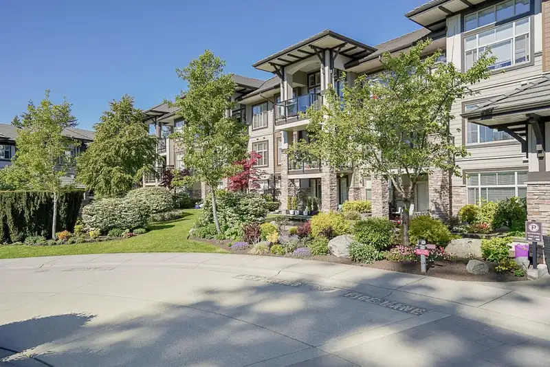 109 15185 36 AVENUE - photo 3 of 40