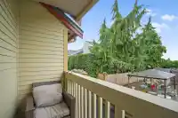 6 15151 BUENA VISTA AVENUE - thumbnail 29
