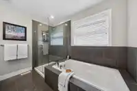 2879 160A STREET - thumbnail 13
