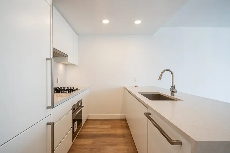 2101 4433 ALASKA STREET - photo 4 of 25