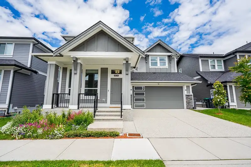 16729 18TH AVENUE - photo 1 of 30