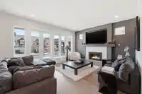 16791 17B AVENUE - thumbnail 5
