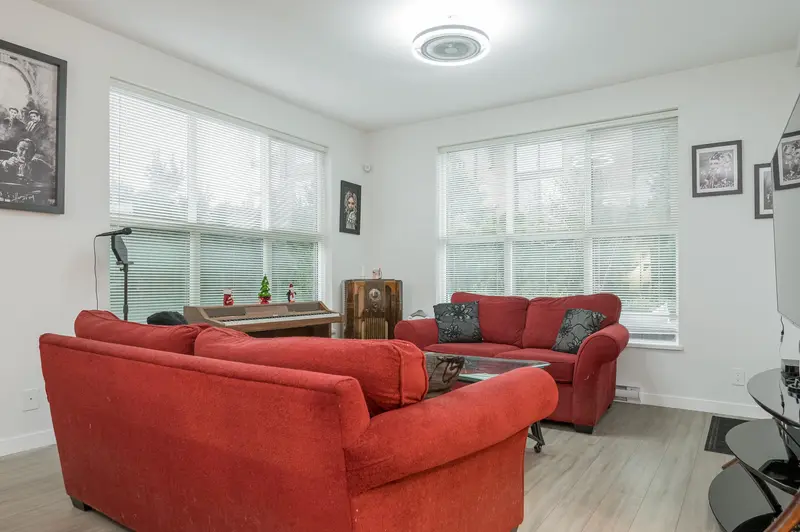 B116 8150 207 STREET - photo 4 of 25