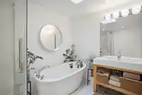 302 15300 17 AVENUE - thumbnail 15