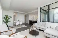 1802 1588 JOHNSTON ROAD - thumbnail 11