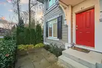 51 2070 OAK MEADOWS DRIVE - thumbnail 2