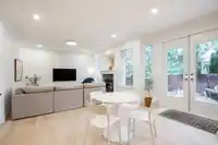 2440 124B STREET - thumbnail 12