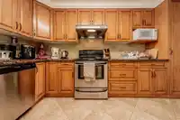 14636 18 AVENUE - thumbnail 5