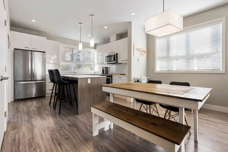 18 1938 NORTH PARALLEL ROAD - photo 4 of 25