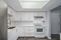 201 1368 FOSTER STREET - thumbnail 6