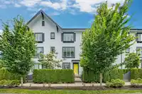 7 16323 15 AVENUE - thumbnail 3