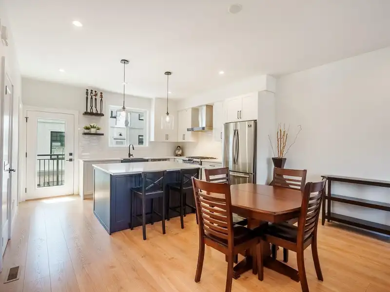 28 16467 23A AVENUE - photo 4 of 21
