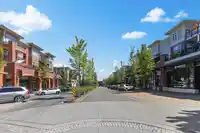 205 2970 KING GEORGE BOULEVARD - thumbnail 32