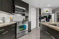 205 2970 KING GEORGE BOULEVARD - thumbnail 9