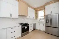 2033 168 STREET - thumbnail 10