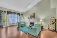 14936 25A AVENUE - thumbnail 3