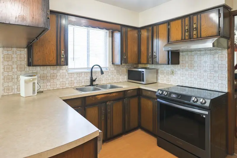 5730 QUEBEC STREET - photo 4 of 23