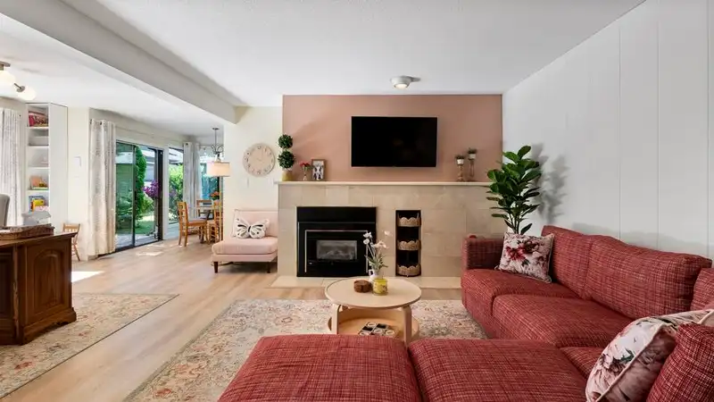 3756 NICO WYND DRIVE - photo 4 of 40