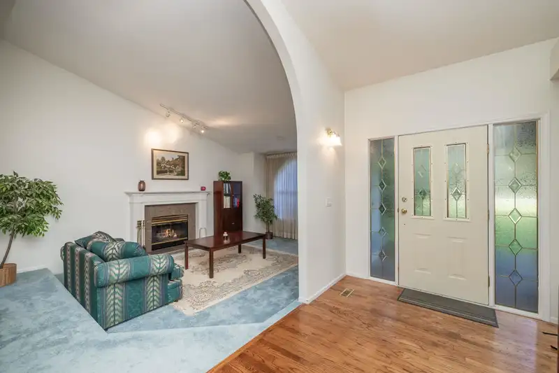 1890 136 STREET - photo 4 of 40