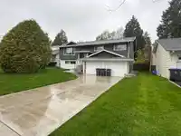 14575 18 AVENUE AVENUE - thumbnail 2