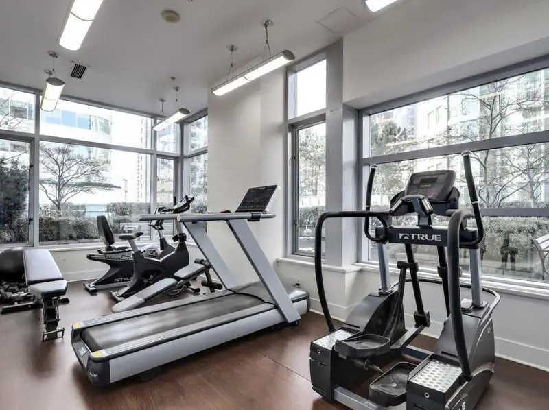 506 821 CAMBIE STREET - photo 4 of 11