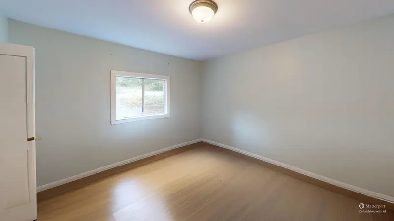 2405 MILLINER ROAD - photo 4 of 18