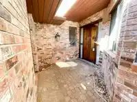 6 1725 SOUTHMERE CRESCENT - thumbnail 3
