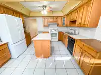 6 1725 SOUTHMERE CRESCENT - thumbnail 10