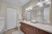 603 1550 MARTIN STREET - thumbnail 12