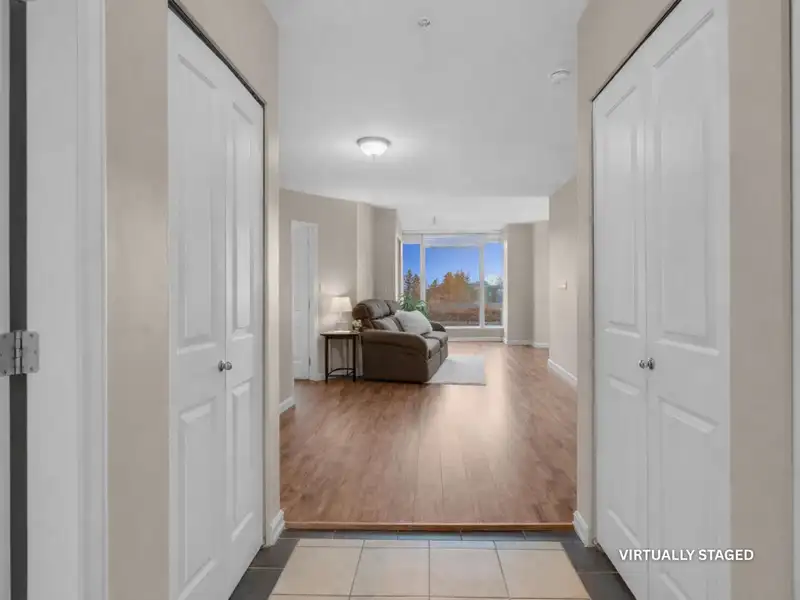 603 1550 MARTIN STREET - photo 3 of 21