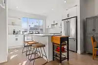 44 16433 19 AVENUE - thumbnail 11