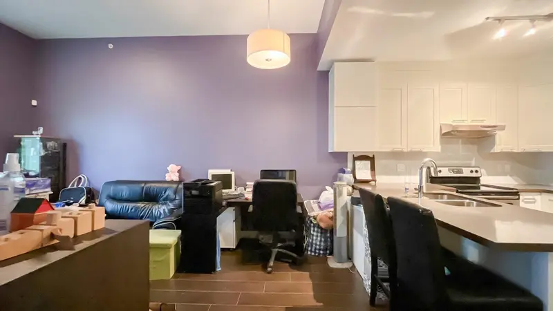 405 827 RODERICK AVENUE - photo 4 of 12