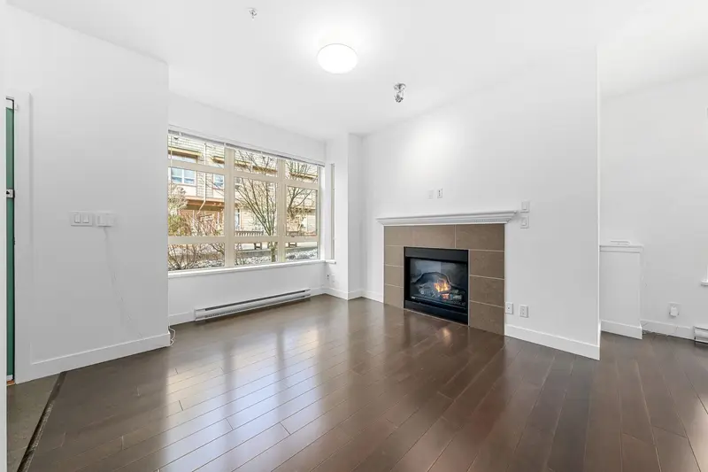 3318 MT SEYMOUR PARKWAY - photo 4 of 25