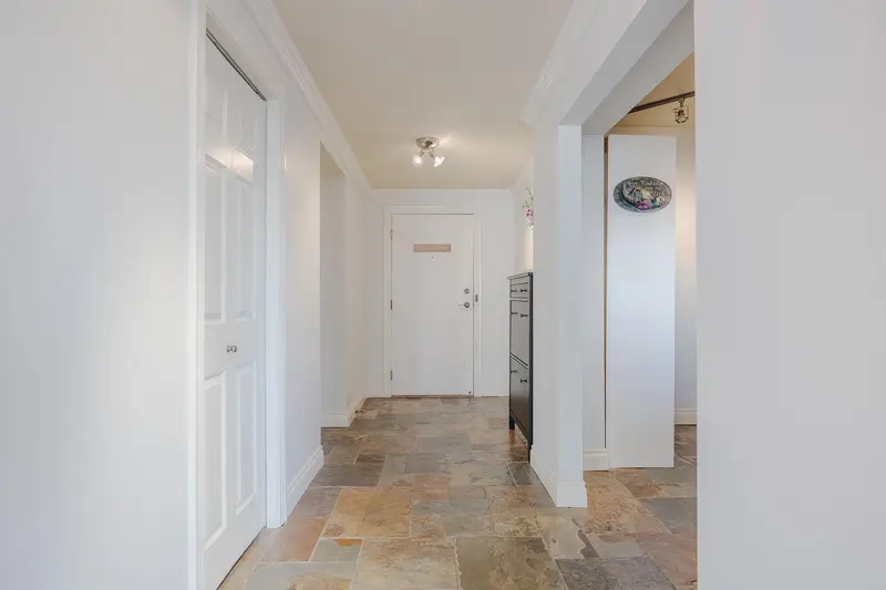 PH1 1180 PINETREE WAY - photo 4 of 25