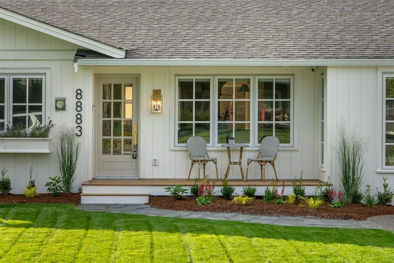 8883 HUDSON BAY STREET - photo 4 of 25