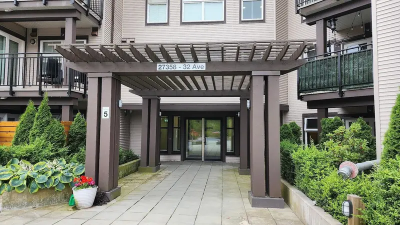 365 27358 32 AVENUE - photo 2 of 25