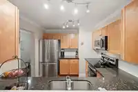 109 15270 17 AVENUE - thumbnail 3