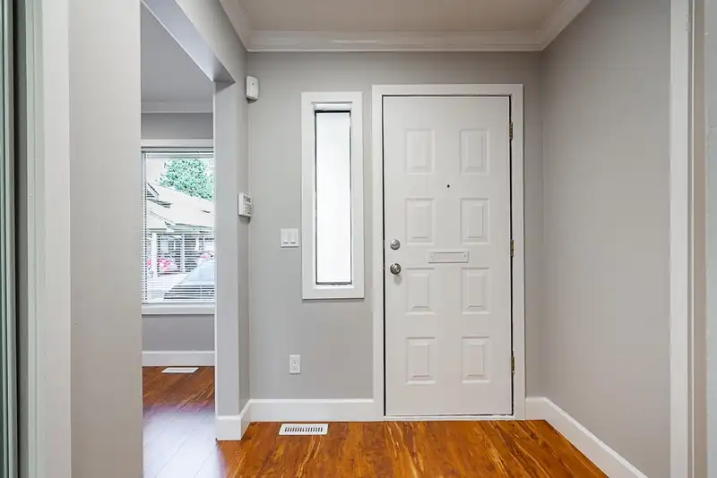 15760 MCBETH ROAD - photo 4 of 32