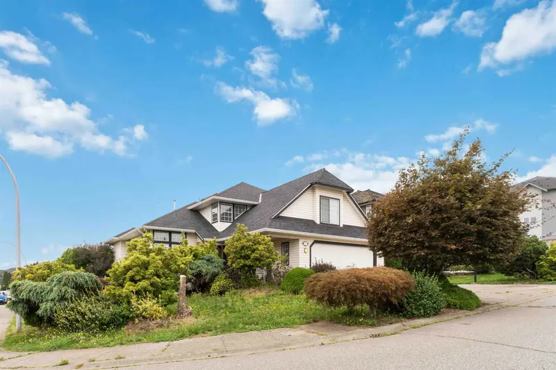 3307 ROCKHILL PLACE - photo 2 of 25